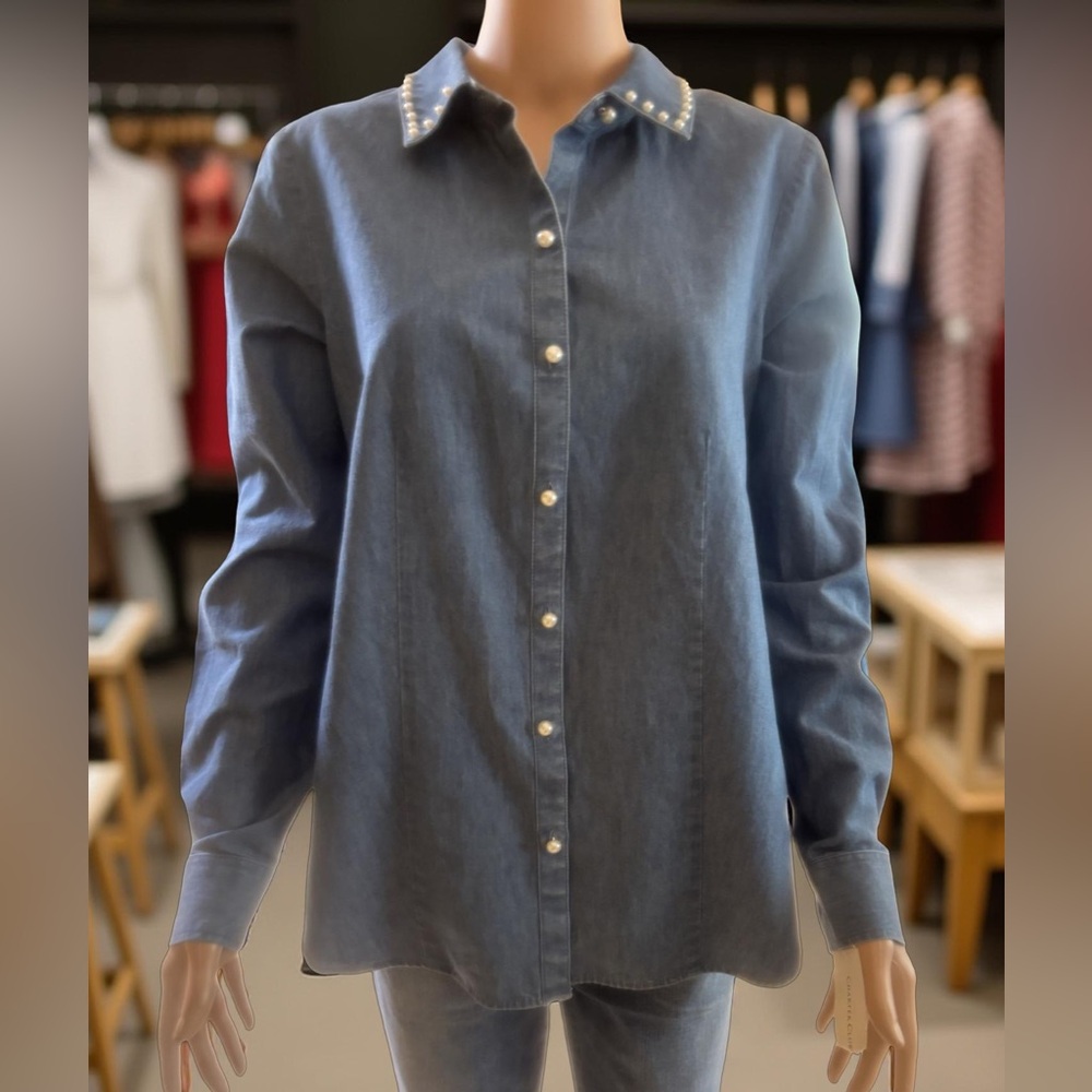 Charter Club Women's Denim Button-Down Shirt Medium (3 for $12 item)